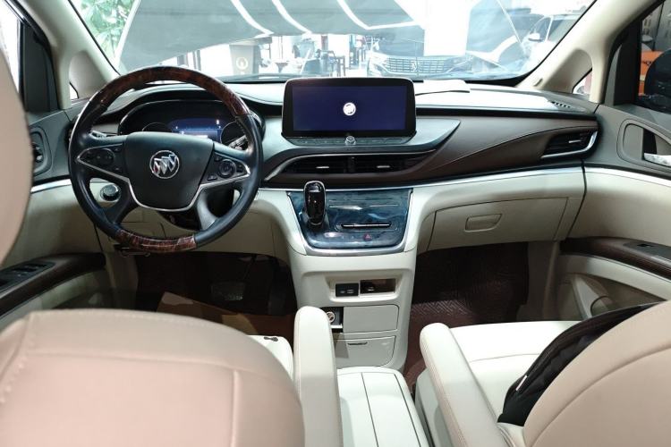 Used Buick GL8 2022 Land Business Class 652T Luxury Model
