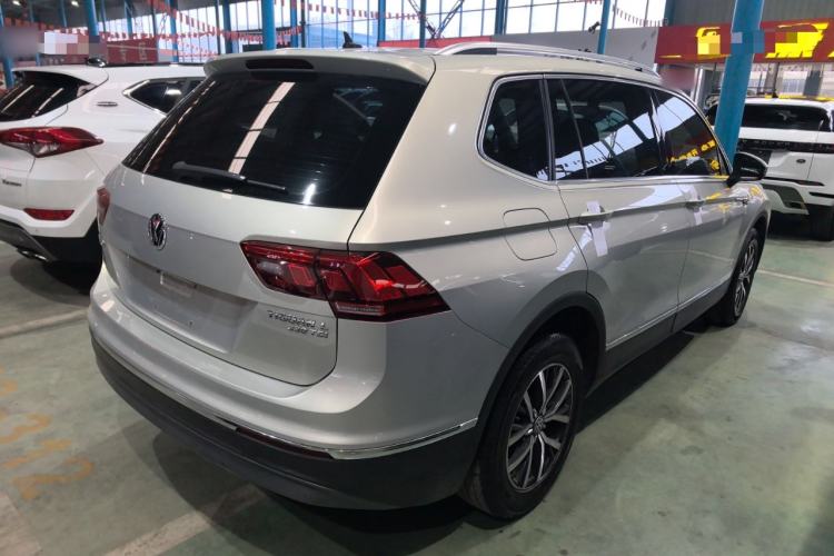 Used Volkswagen Tiguan L 2018 330TSI Automatic Two-Wheel Drive Luxury Edition
