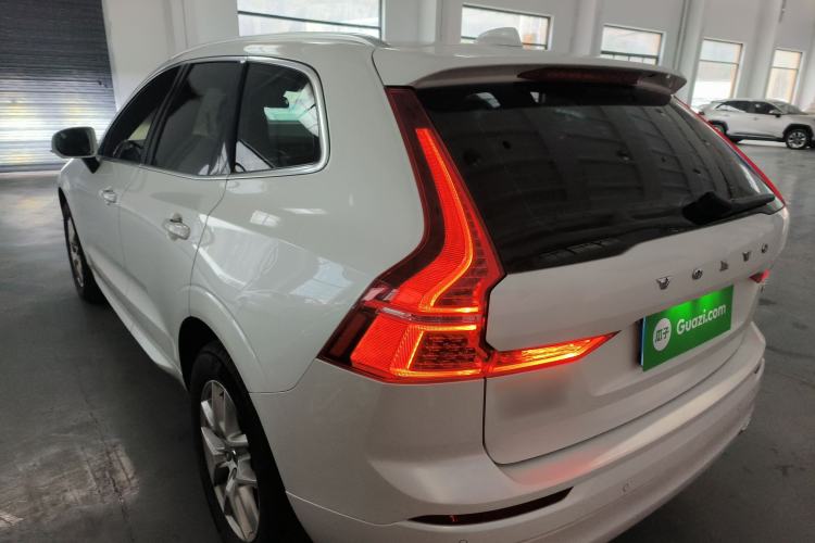 Used Volvo XC60 2019 T5 4x4 Smart Edition China V Standard
