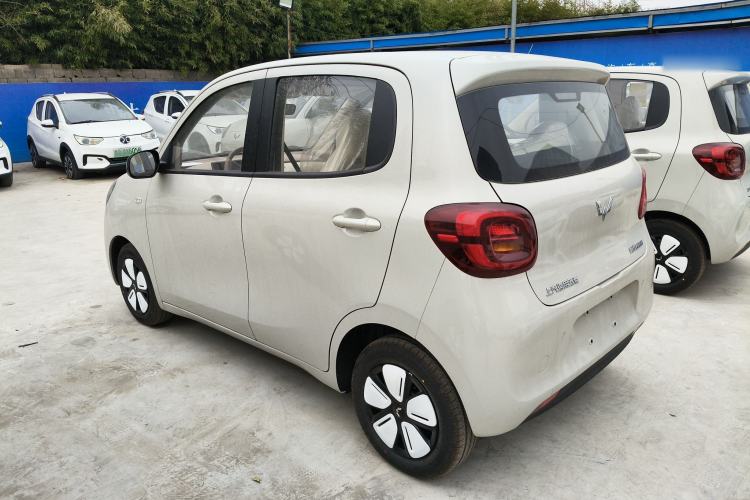 Used Wuling Hongguang MINIEV 2025 Four-Door Version Advanced Edition
