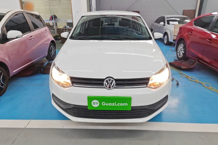 Used Volkswagen Polo 2016 1.4L Manual Fashion Model
