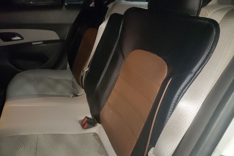 Used Chevrolet Cruze 2015 1.5L Classic SE AT
