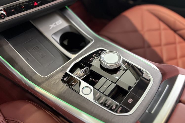 Used BMW X5 2023 xDrive 30Li Luxury M Sport Night Edition Package