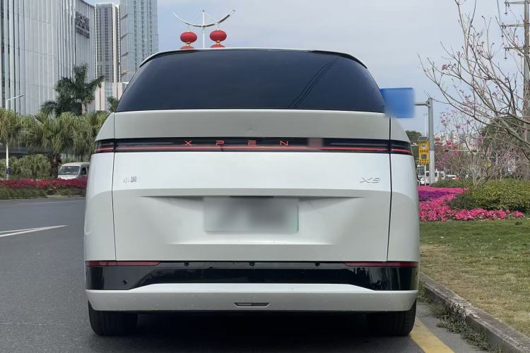Used XPeng X9 2024 702 Ultra-Long Range Pro