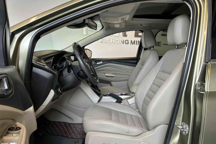 Used Ford Kuga 2013 2.0L GTDi Four-Wheel Drive Premium Model