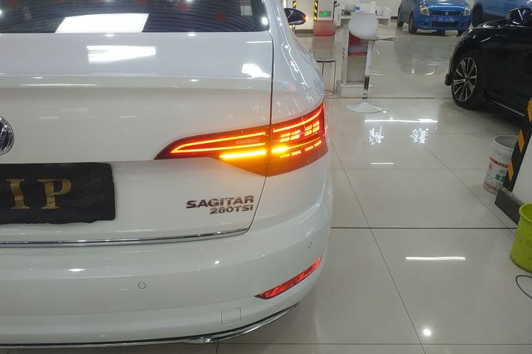 Used Volkswagen Sagitar 2021 280TSI DSG Excellence Edition
