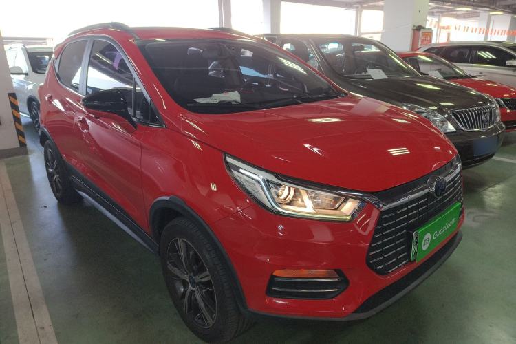 Used BYD Yuan New Energy 2018 EV360 Smart Connected Cool Model