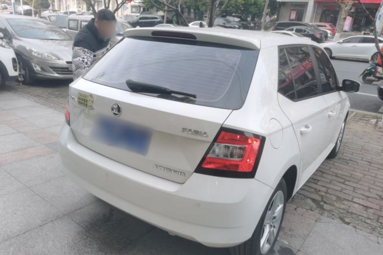 Used Skoda Fabia 2017 1.4L Automatic Car Enjoy Edition