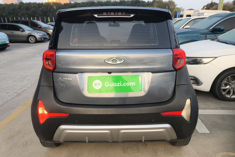 Used Chery Little Ant 2022 Sweet Pink Edition Half-Sugar Version Lithium Iron Phosphate 29.2 kWh 30 kW 301 km