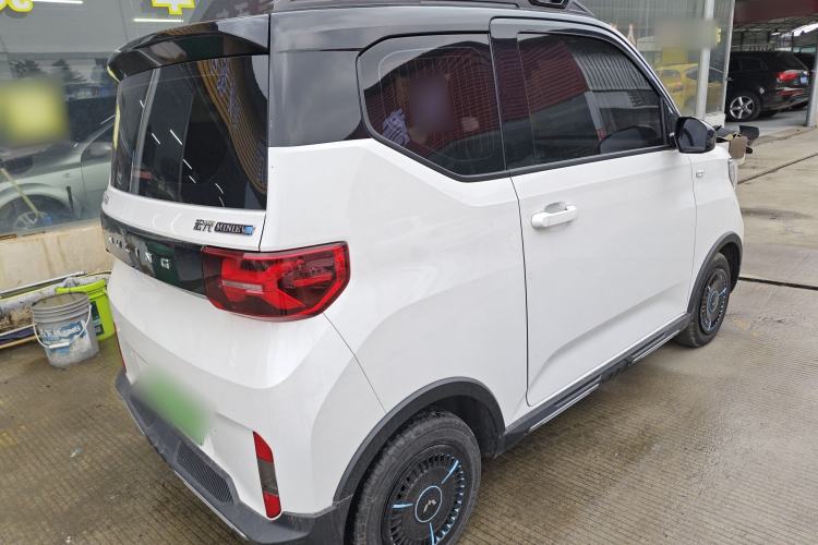 Used Wuling Hongguang MINIEV 2022 GAMEBOY 300km Enthusiast Model with Lithium Iron Phosphate