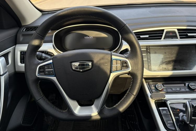 Used Geely Auto Emgrand X7 Sport 2020 1.8TD DCT Two-Wheel Drive Smart Connect 4G-Enabled Version
