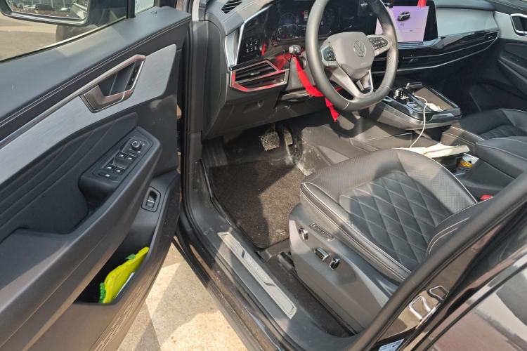 Used Volkswagen Talagon 2023 Facelift 530TSI All-Wheel-Drive Flagship Shengjing Edition Pro 6-Seater
