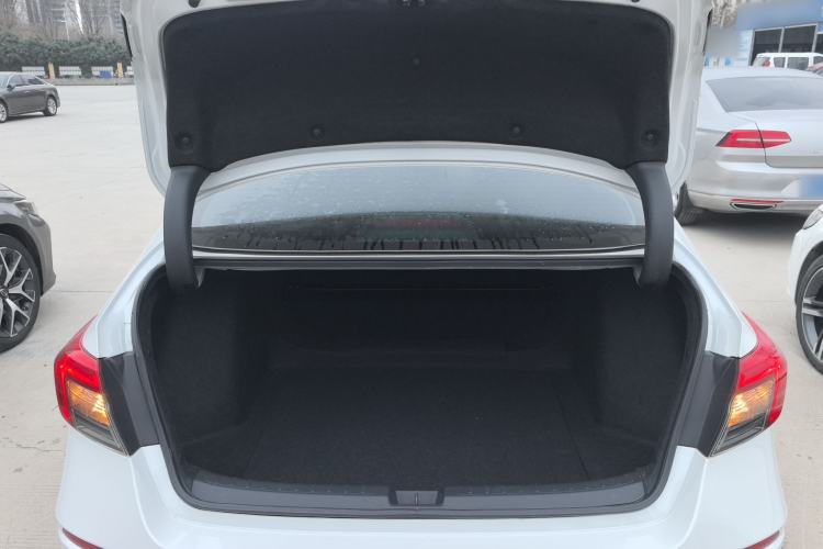 Used Honda Civic 2023 240TURBO CVT Dynamic Edition
