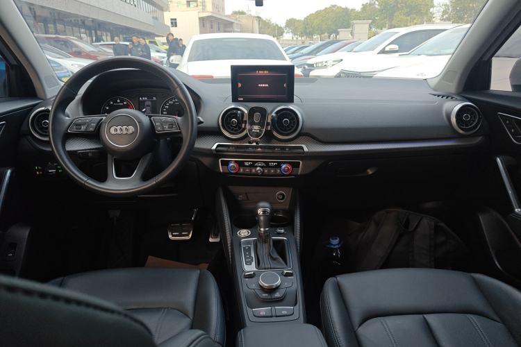 Used Audi Q2L 2022 35 TFSI Fashionable and Elegant Model
