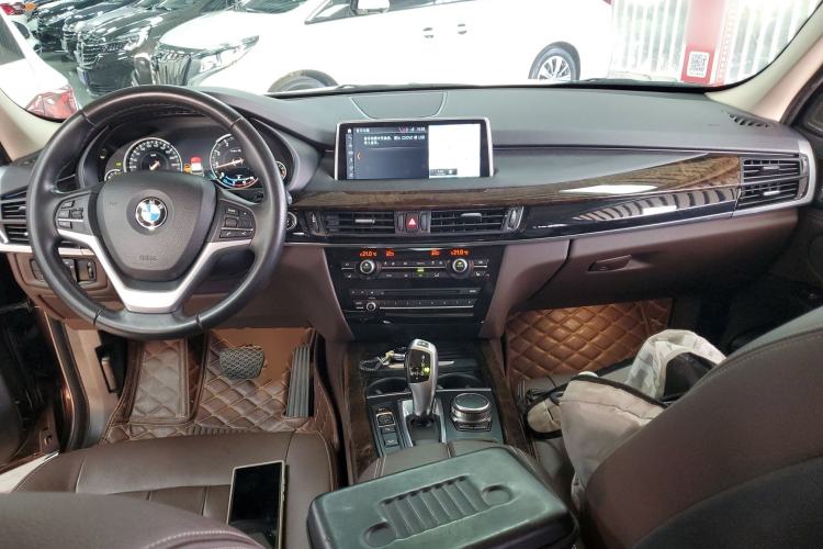 Used BMW X5 2018 xDrive28i
