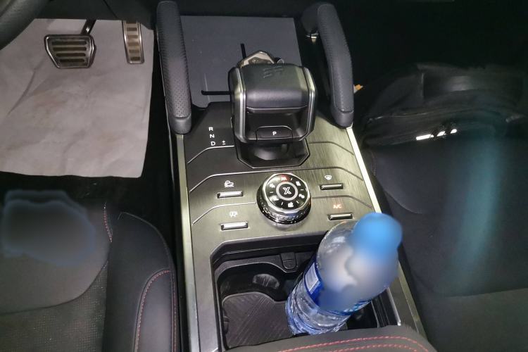 Used Jetour Traveler 2023 2.0T All-Wheel-Drive CrossPRO
