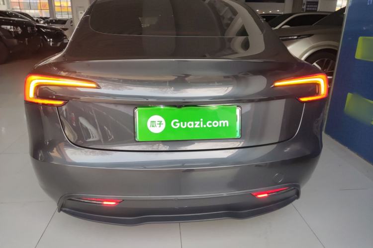 Used Tesla Model 3 2023 Rear-Wheel-Drive Version
