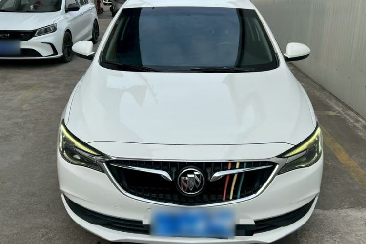 Used Buick GT 2018 18T Automatic Elite Model
