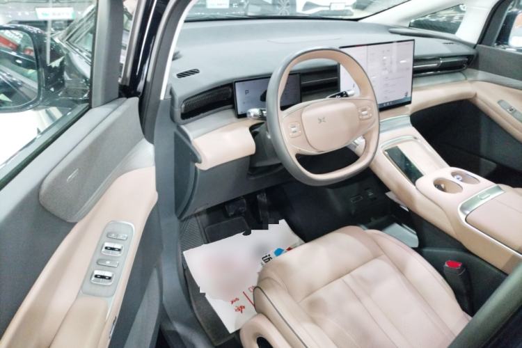 Used XPeng X9 2025 740 Ultra-Long Range Max