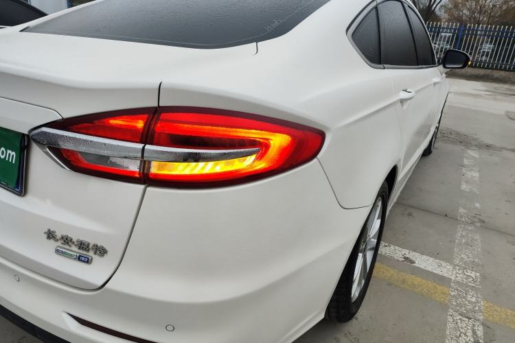 Used Ford Mondeo 2018 EcoBoost 180 Smart Control Fashion Model China VI Standard
