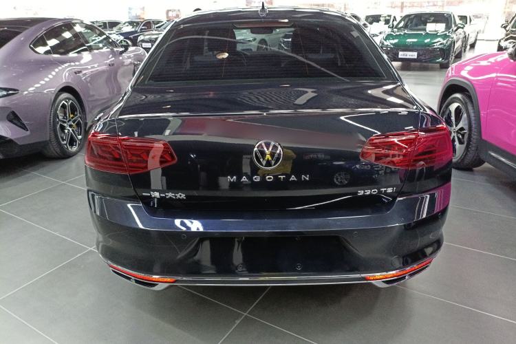 Used Volkswagen Magotan 2023 2 Million Units Limited Edition 330TSI DSG Leading Version
