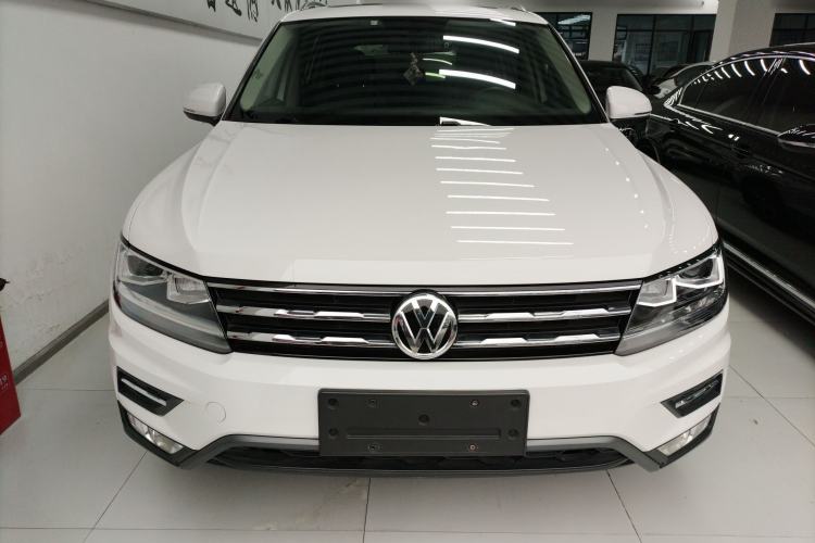 Used Volkswagen Tiguan L 2019 330TSI Automatic Two-Wheel Drive Panoramic Comfort Edition China VI Standard
