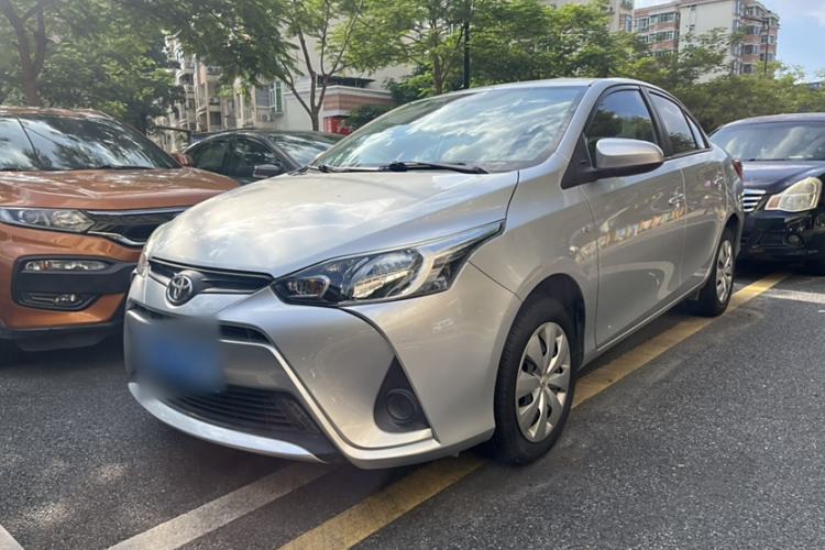 Used Toyota YARiS L 2019 1.5E CVT Dynamic Edition China VI compliant
