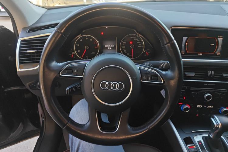 Used Audi Q5 2015 40 TFSI Technology Edition
