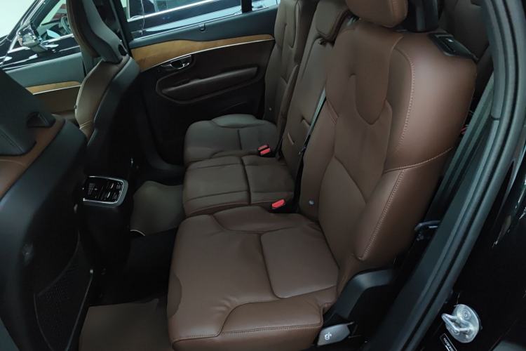 Used Volvo XC90 2024 B6 Zhiyi Luxury 7-Seater
