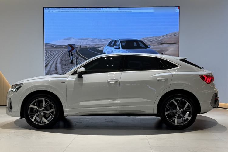 Used Audi Q3 Sportback 2020 40 TFSI Fashion Model
