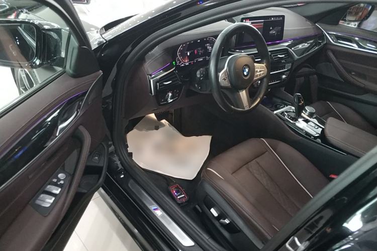 Used BMW 5 Series 2022 Second Facelift 525Li M Sport Package
