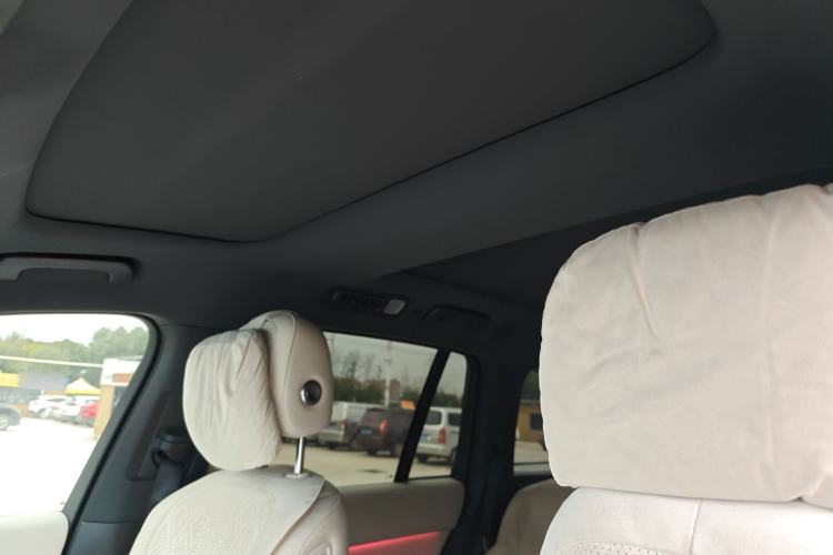 Used Li Auto L8 2023 Pro Model
