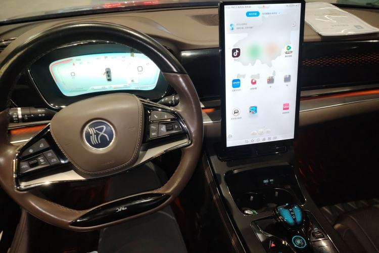 Used BYD Han 2023 DM-i Champion Edition 121KM Prestige Model
