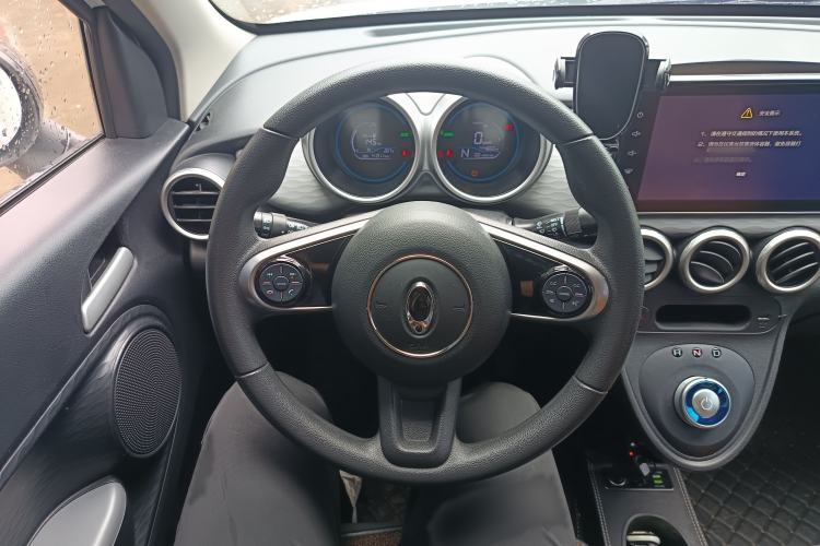 Used ORA Black Cat 2021 301 km Basic Version
