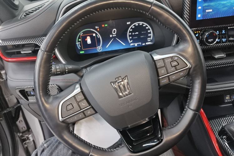 Used Toyota Crown Land Cruiser 2021 2.5L HEV Four-Wheel Drive Flagship Edition
