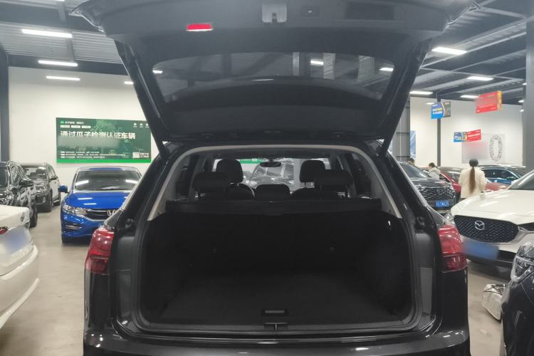 Used Volkswagen Tayron 2021 280TSI Two-Wheel Drive Luxury Smart Connectivity Version
