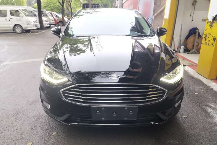 Used Ford Mondeo 2018 EcoBoost 180 Smart Control Fashion Model China VI Standard
