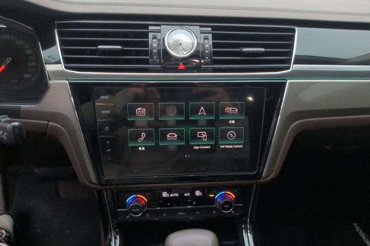 Used Volkswagen Phideon 2021 380TSI Luxury Edition
