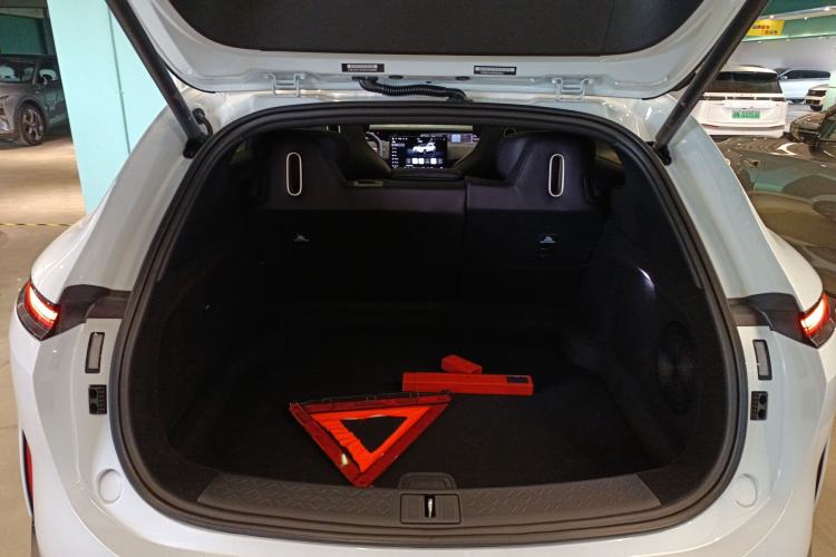 Used  07 2024 Pro+ All-Electric Version
