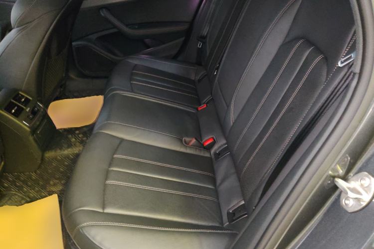 Used Audi A4L 2024 40 TFSI quattro RS Performance Package
