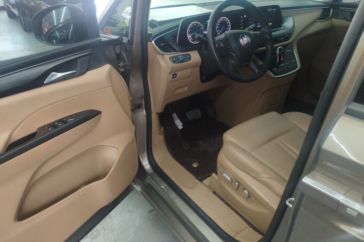 Used Buick GL8 2021 ES Landtrek 653T Luxury Model
