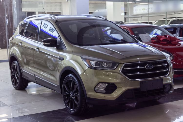 Used Ford Kuga 2017 EcoBoost 245 Four-Wheel-Drive Sport Model
