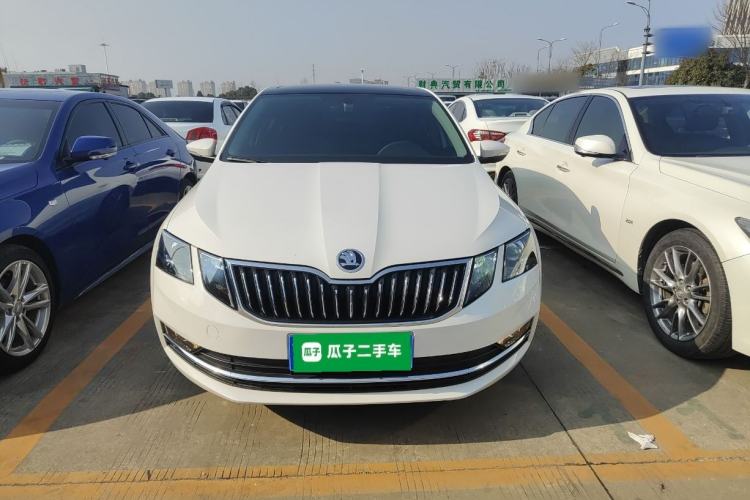 Used Skoda Octavia 2020 1.5L Automatic SmartDrive Luxury Edition