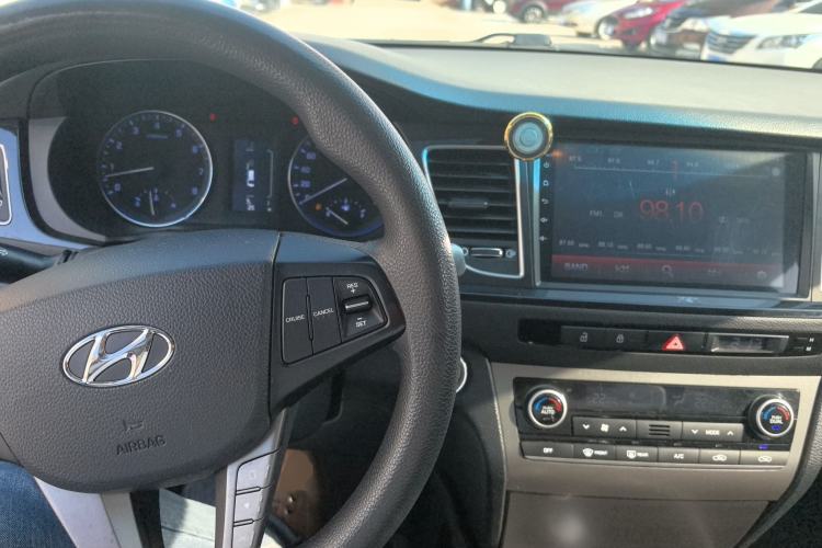 Used Hyundai Mistra 2014 1.8L Automatic Smart GLS
