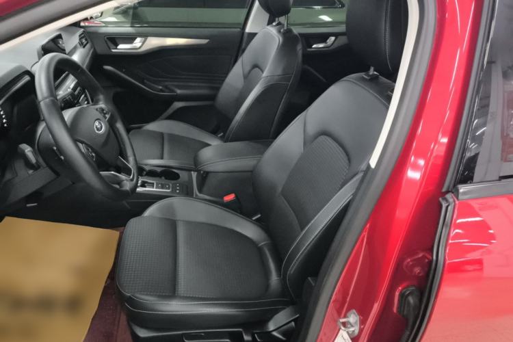 Used Ford Focus 2020 Sedan EcoBoost 180 Automatic Trend Edition