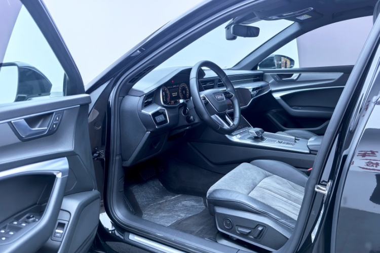 Used Audi A6L 2020 40 TFSI Luxury Dynamic Model
