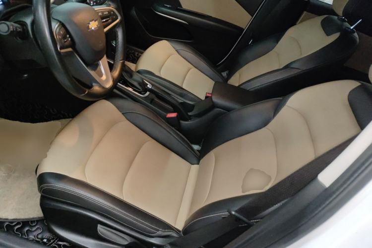 Used Chevrolet Monza 2020 320 Automatic Enjoyment Edition