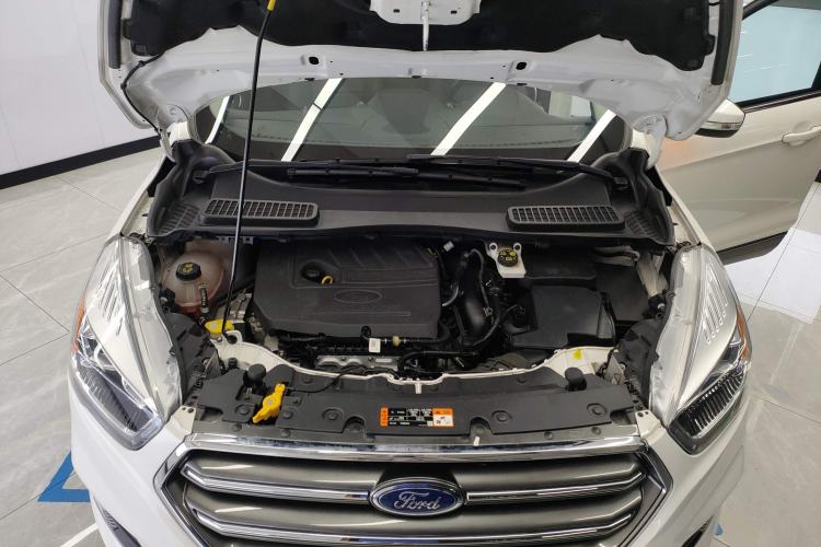 Used Ford Kuga 2019 EcoBoost 180 Two-Wheel-Drive Platinum Edition China VI Standard
