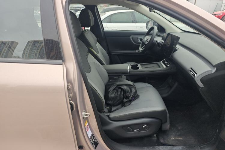 Used  Q05 2026 Model 405Max
