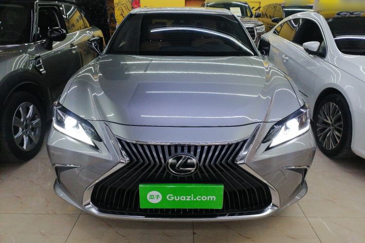 Used Lexus ES 2020 200 Excellence Edition